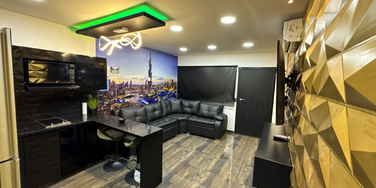 Dubai Suite